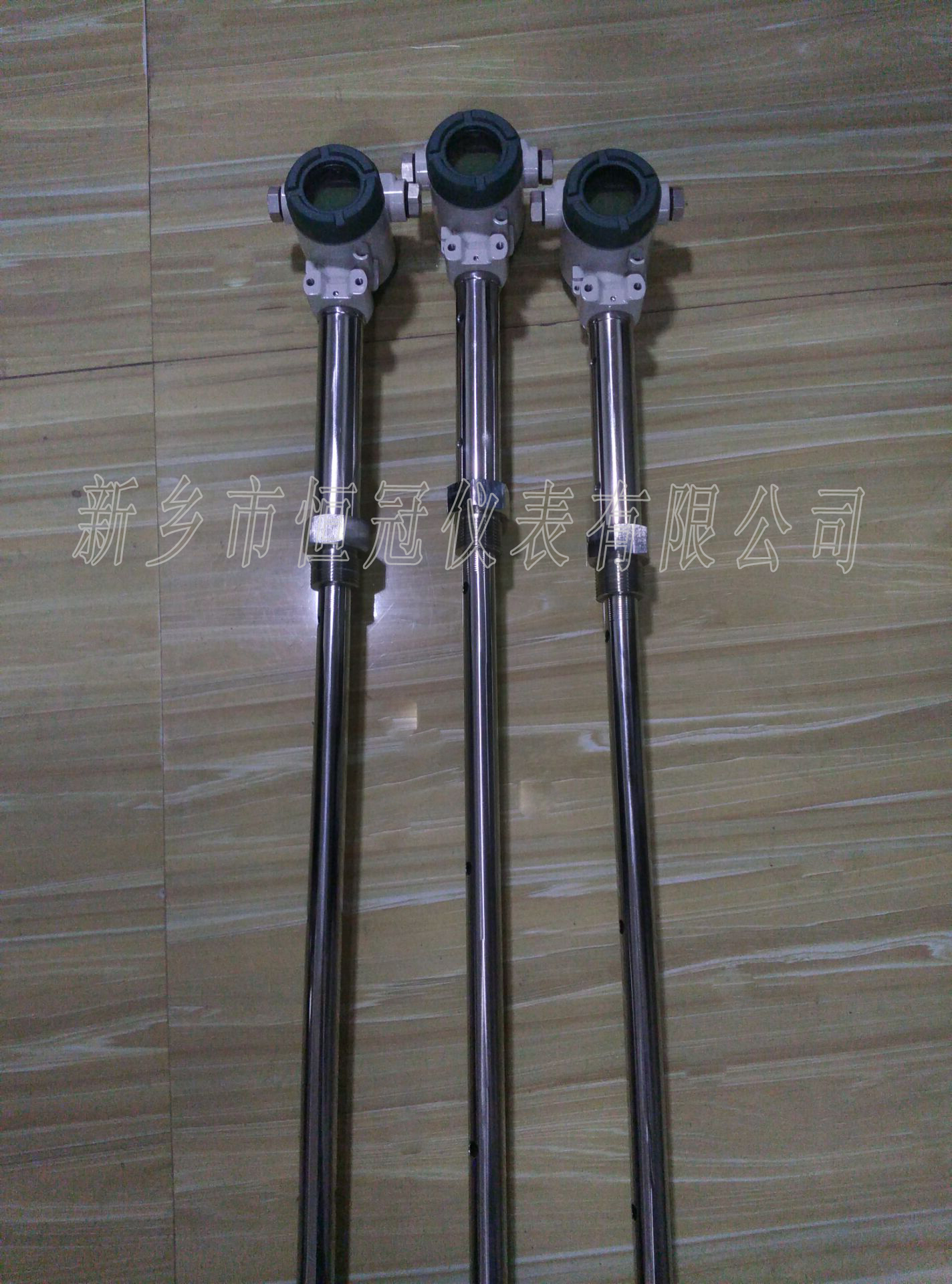 黑龍江省訂制的智能電容式液位計已發(fā)貨，喬經(jīng)理您保持手機暢通，以方便接收