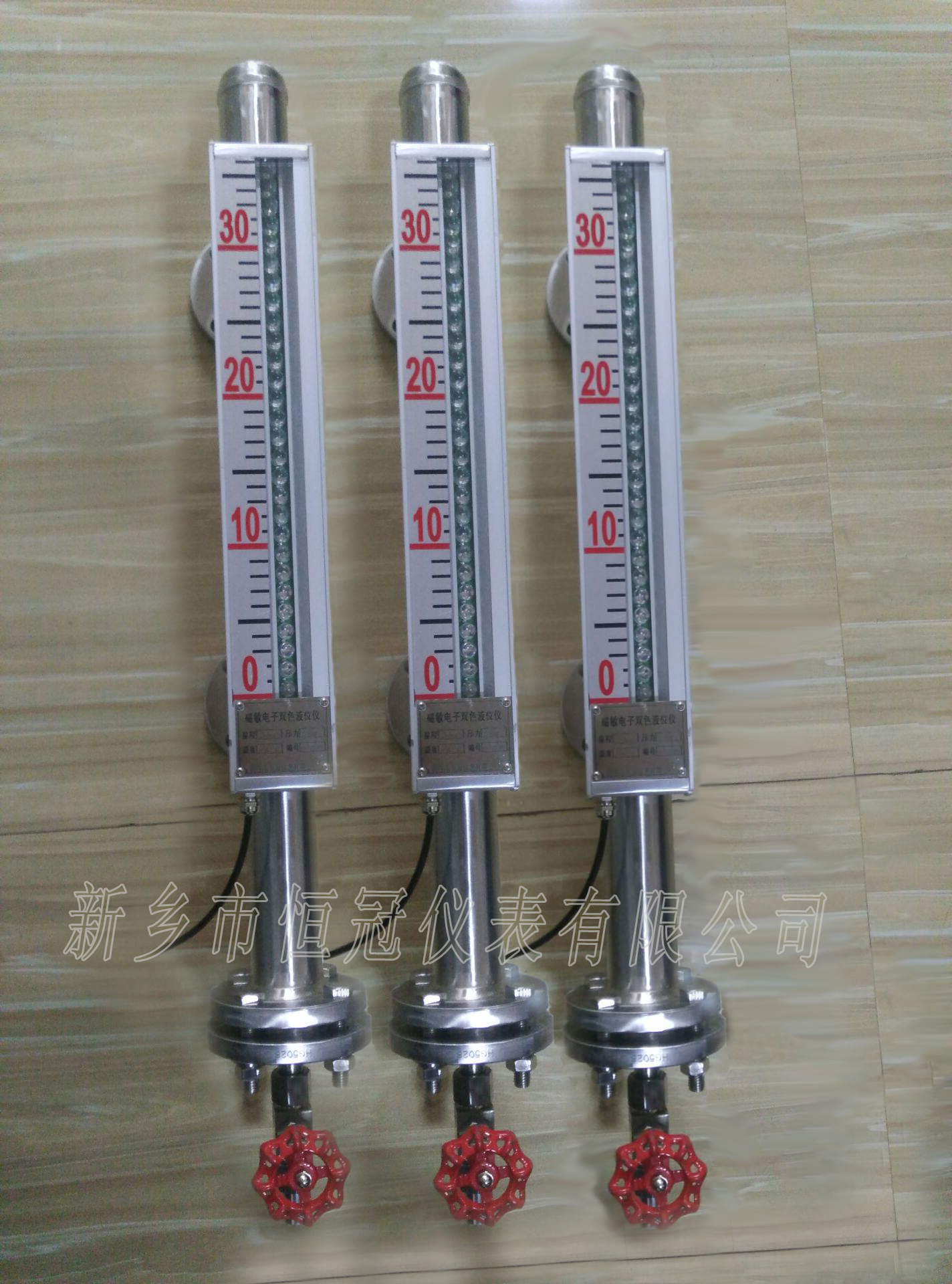 福建省訂制的磁敏電子雙色液位計已發(fā)貨，吳經(jīng)理您保持手機暢通，以方便接收